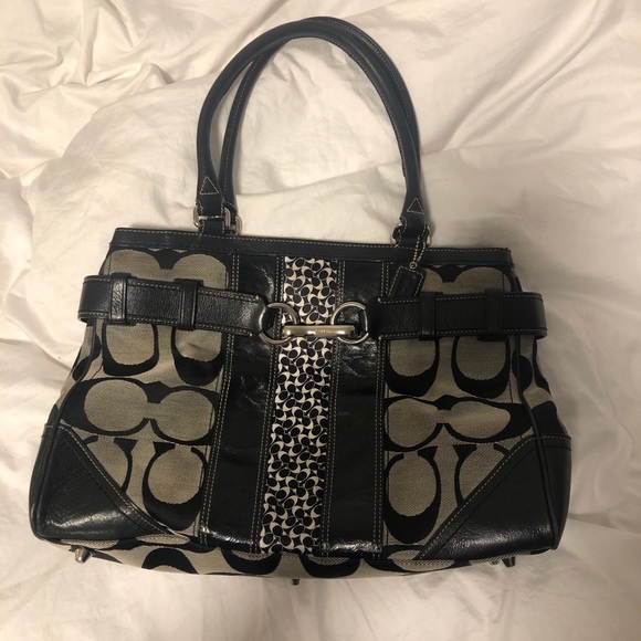 Coach purse - Picture 1 of 4